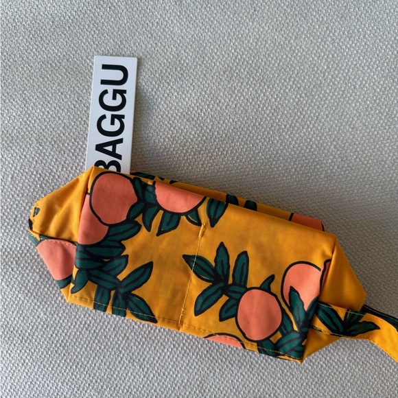 BAGGU Dopp Kit - Picture 1 of 3